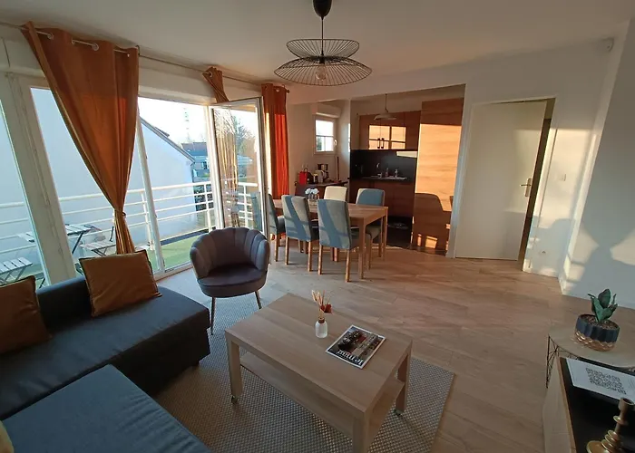 Les Vergers De Serris, 6 Personnes, 2 Pk Prives, Balcon, Lit Bebe
