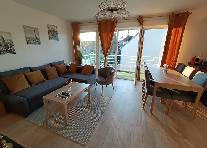 Les Vergers De Serris, 6 Personnes, 2 Pk Prives, Balcon, Lit Bebe