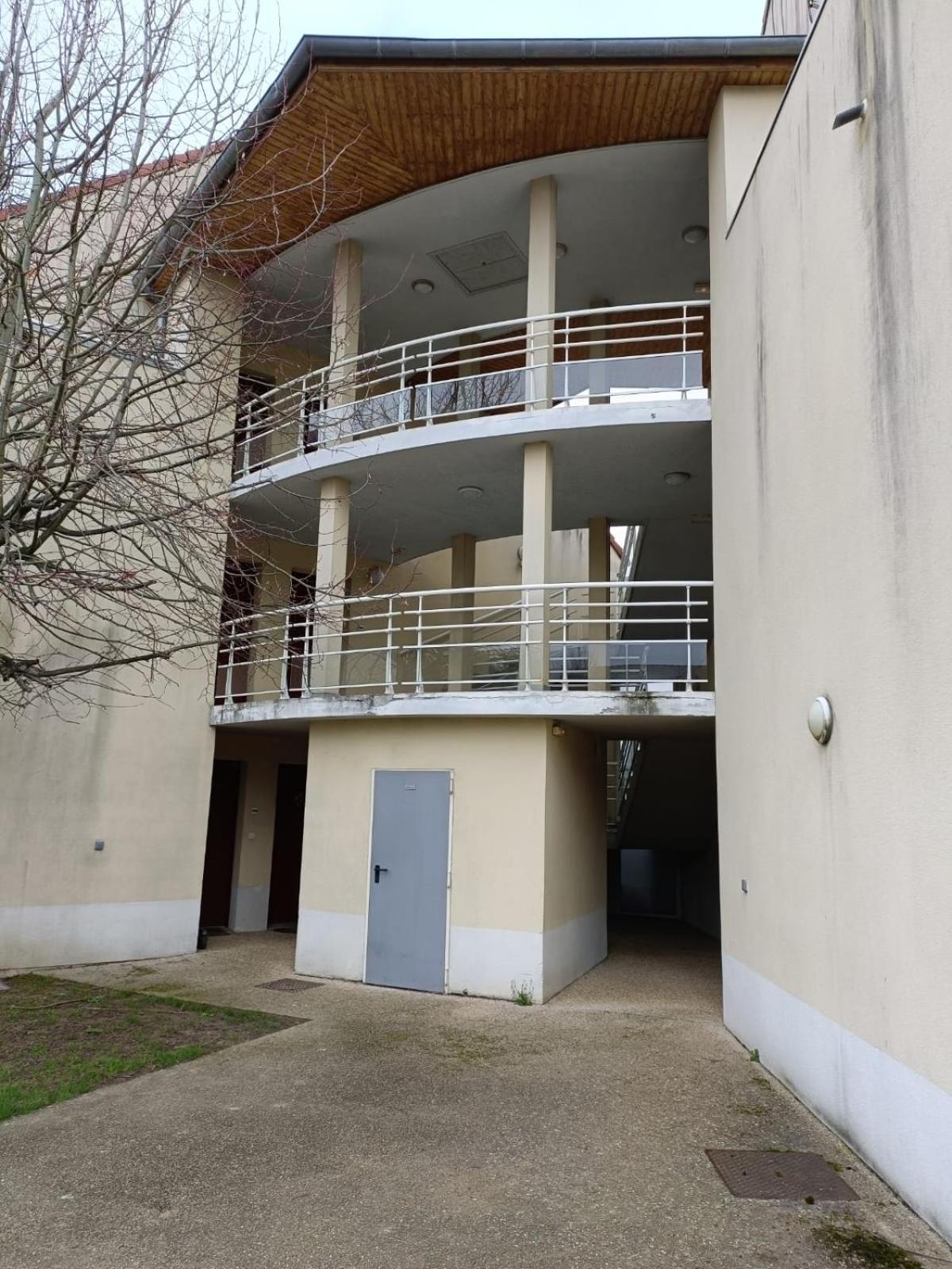 Appartement Les Vergers De Serris, 6 Personnes, 2 Pk Prives, Balcon, Lit Bebe Serris