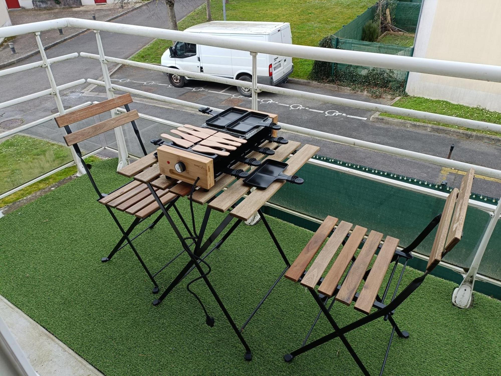 Apartment Les Vergers De Serris, 6 Personnes, 2 Pk Prives, Balcon, Lit Bebe