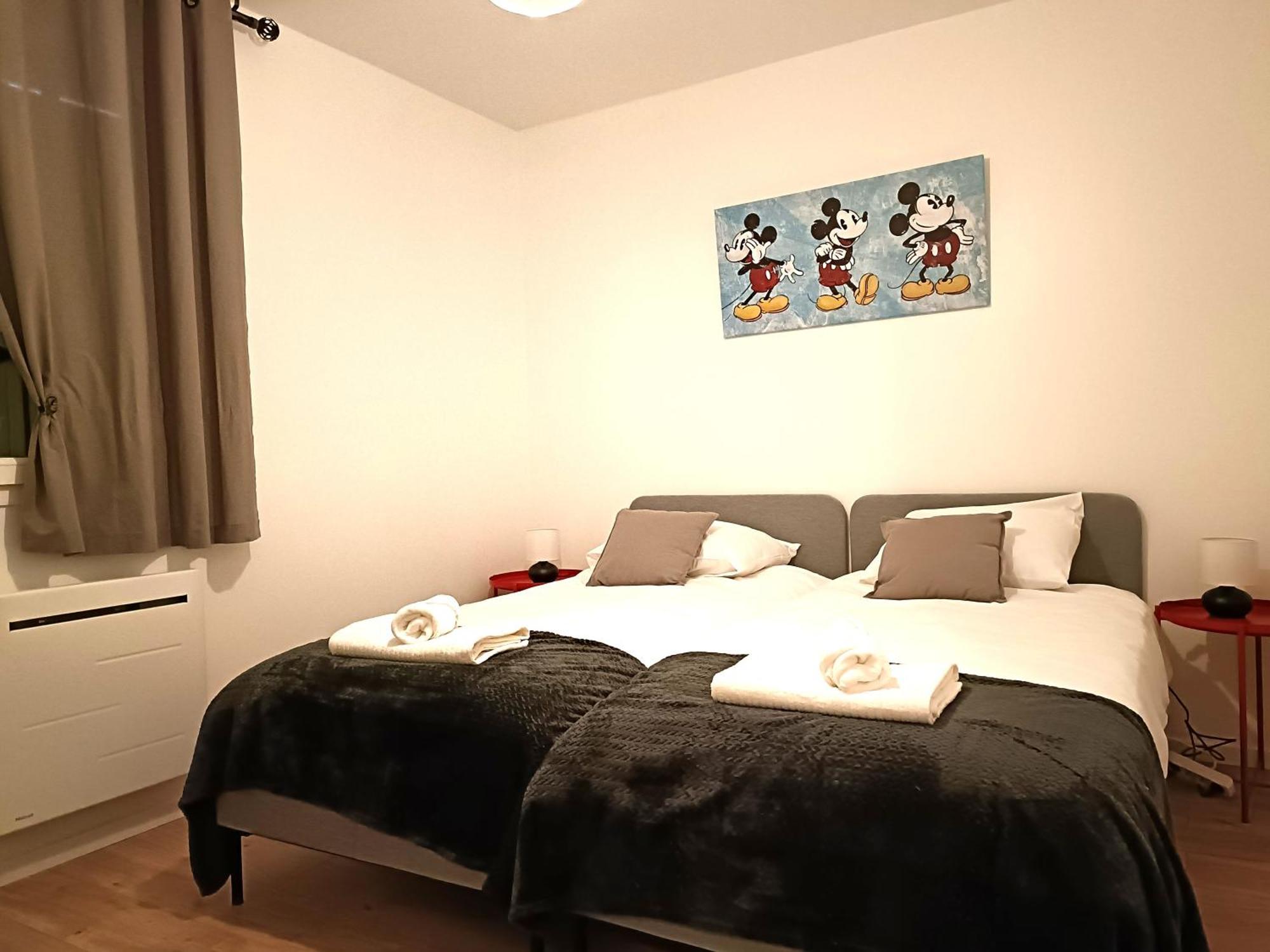 Appartement Les Vergers De Serris, 6 Personnes, 2 Pk Prives, Balcon, Lit Bebe *